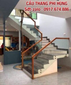 800 mẫu cầu thang kính đẹp tay vịn gỗ