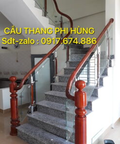 Cầu thang kính cầu thang kính gỗ đẹp ở Hà Nội