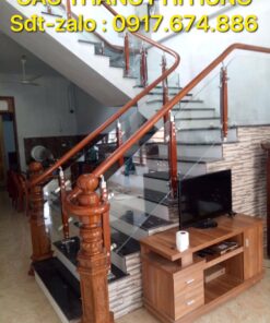 Các Mẫu Cầu Thang Kính Đẹp Tay Vịn Gỗ, Inox. Thi Công Cầu Thang Lan Can Kính Cường Lực Tại Hà Nội