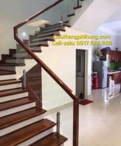Cầu thang gỗ kính đẹp 666