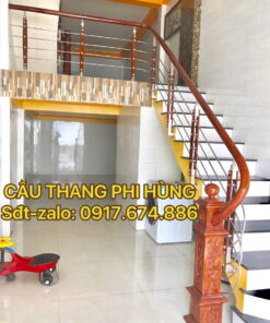 Cầu thang inox, báo giá cầu thang inox tay vịn gỗ