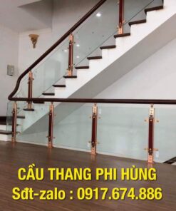 Cầu thang kính lan can kính đẹp hiện đại