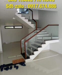 Cầu thang gỗ kính tại Hà Nội. Cầu thang đẹp Hà Nội