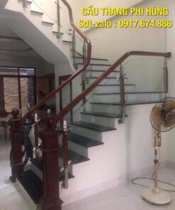 Báo giá cầu thang kính cường lực. Cầu thang kính đẹp hiện đại tại Hà Nội