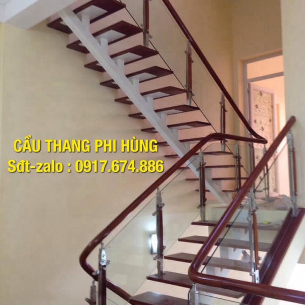 100 mẫu cầu thang xương cá đẹp nhất tại Hà Nội