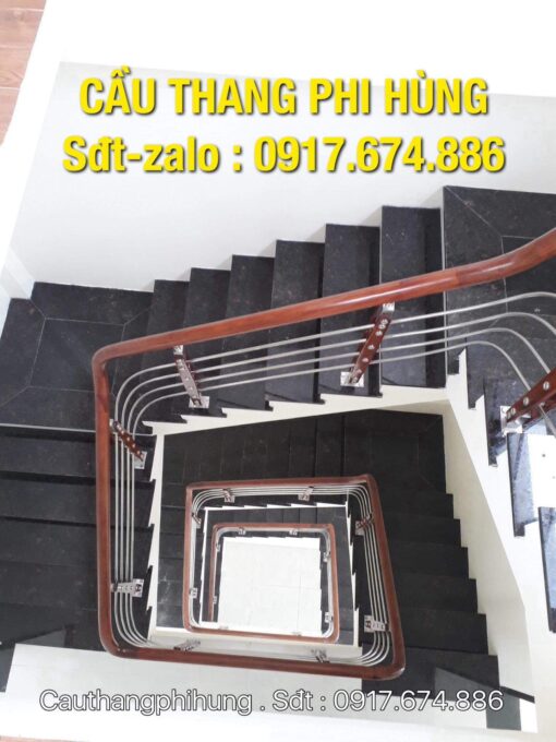 Cầu thang inox đẹp tại Hà Nội, cầu thang inox tay vịn gỗ
