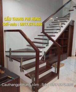 Báo giá cầu thang kính, mẫu cầu thang kính cường lực tay vịn gỗ đẹp nhất 2020