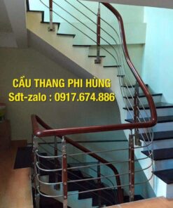 Báo giá cầu thang inox đẹp, Cầu thang inox lan can inox tay vịn gỗ