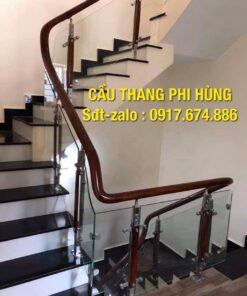 1000 mẫu cầu thang lan can kính tại Hà Nội, Cầu thang kính đẹp tay vịn gỗ