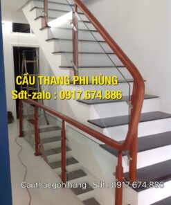 Cầu thang kính lan can kính cường lực tại Hà Nội