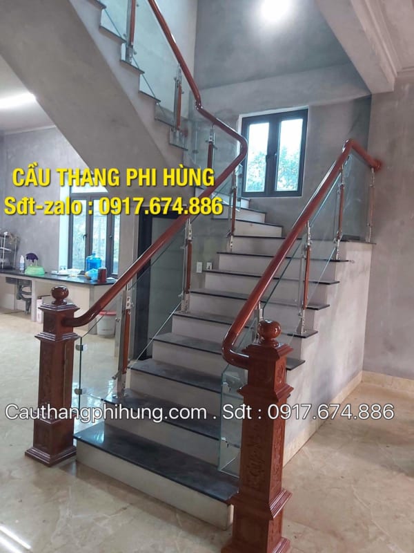 Báo giá cầu thang kính, Cầu thang lan can kính đẹp