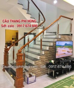 Báo giá cầu thang kính cường lực tay vịn gỗ, Cầu thang lan can kính đẹp tại Hà Nội
