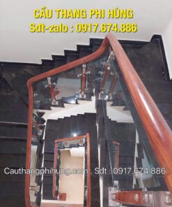 Báo giá cầu thang kính tay vịn gỗ, Cầu thang kính cường lực