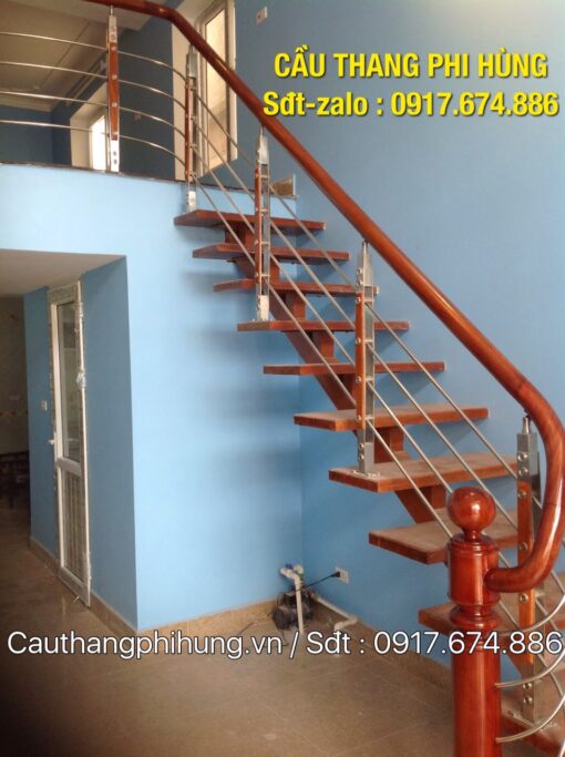 Cầu thang xương cá lan can inox, Báo giá cầu thang xương cá đẹp tại Hà Nội