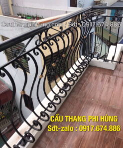 Ban công cầu thang sắt nghệ thuật, Lan can cầu thang sắt nghệ thuật