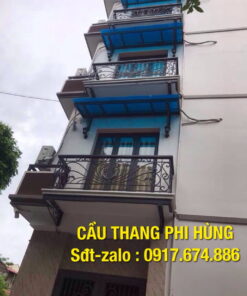 Cầu thang sắt nghệ thuật, Ban công sắt nghệ thuật tại Hà Nội