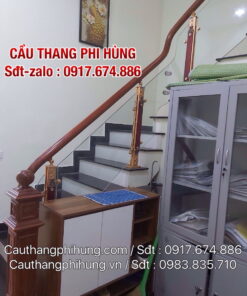 Xem ngay 210 mẫu cầu thang kính cường lực tại Hà Nội, Cầu thang kính tay vịn gỗ, tay vịn inox