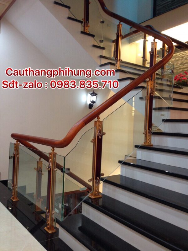 Báo giá cầu thang kính tại Hưng Yên, Tổng hợp các mẫu lan can cầu thang kính tay vịn gỗ, tay vịn inox đẹp nhất tại Hưng Yên