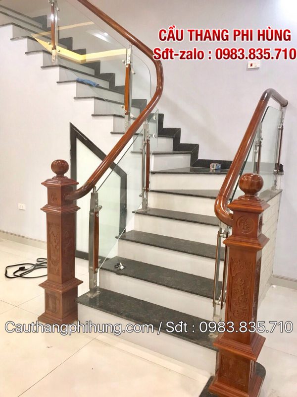 Báo giá cầu thang kính tại Hưng Yên, Tổng hợp các mẫu lan can cầu thang kính tay vịn gỗ, tay vịn inox đẹp nhất tại Hưng Yên