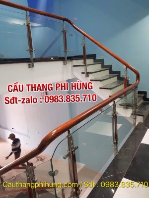 Báo giá cầu thang lan can kính tại Hưng Yên, Các mẫu cầu thang kính cường lực đẹp nhất tại Hưng Yên