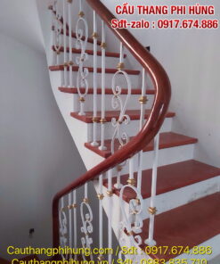 Tổng hợp các mẫu cầu thang sắt tay vịn gỗ, Lan can cầu thang sắt nghệ thuật tại Hà Nội