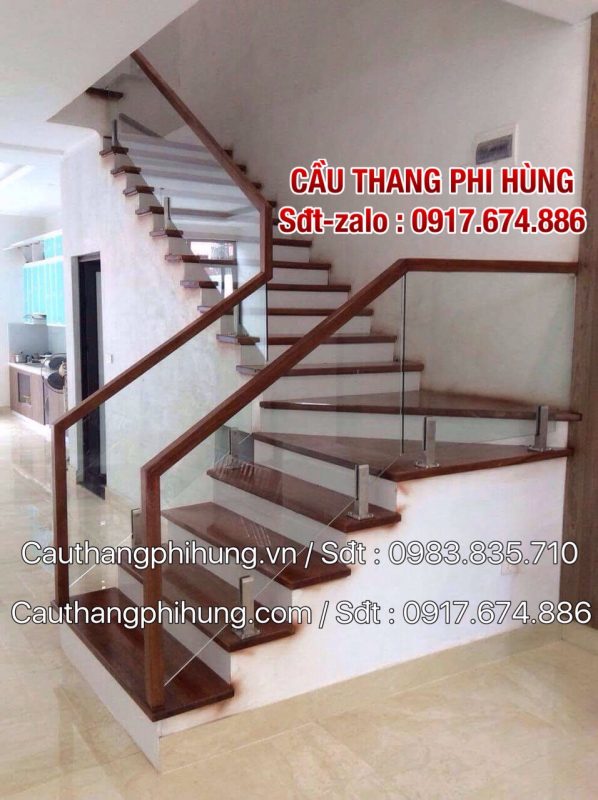 Báo giá cầu thang kính tại Hưng Yên, Tổng hợp các mẫu lan can cầu thang kính tay vịn gỗ, tay vịn inox đẹp nhất tại Hưng Yên