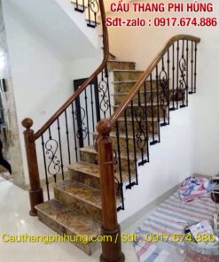 Báo giá cầu thang lan can sắt tay vịn gỗ, Cầu thang sắt mỹ thuật đẹp nhất Hà Nội