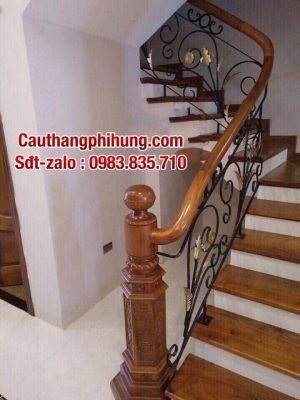 Cầu thang hoa sắt nghệ thuật