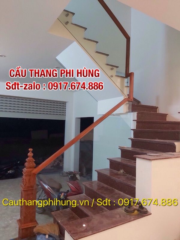 MẪU CẦU THANG LAN CAN KÍNH KHÔNG TRỤ