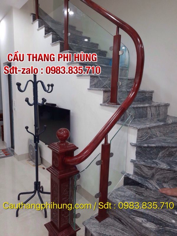 CẦU THANG KÍNH GỖ ĐẸP