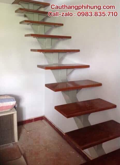 MẪU CẦU THANG LAN CAN XƯƠNG SẮT ĐẸP CHO NHÀ HIỆN ĐẠI