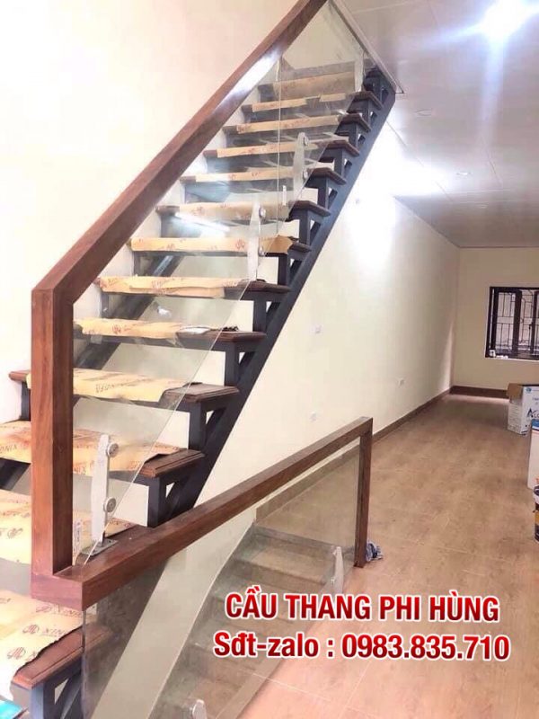 LAN CAN CẦU THANG ĐẸP CHO NHÀ PHỐ