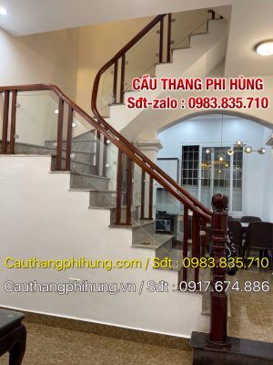 CẦU THANG LAN CAN KÍNH ĐẸP