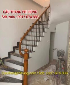 Cầu Thang Sắt Tay Vịn Gỗ Đẹp . Mẫu Cầu Thang Sắt Nghệ Thuật Đẹp