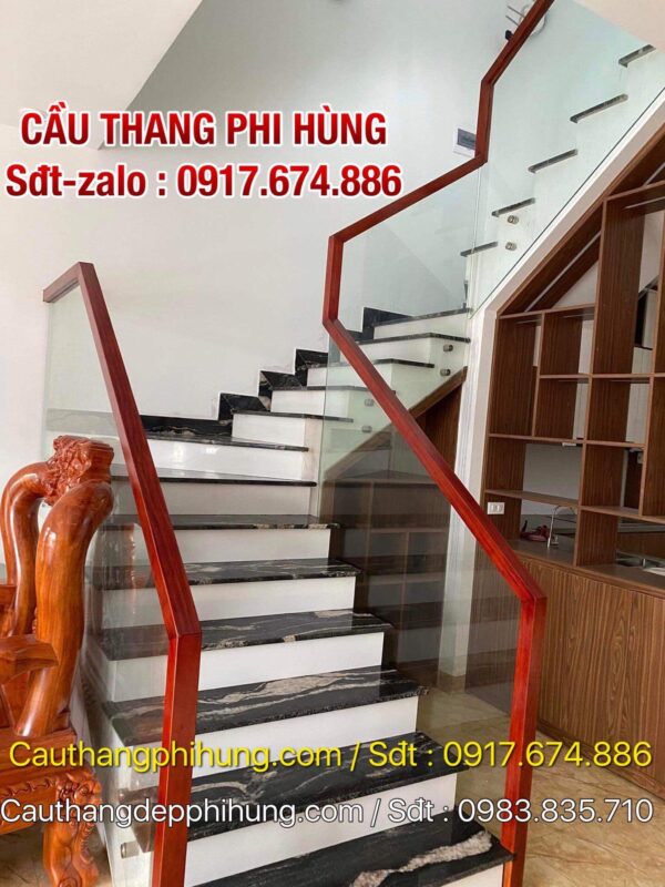 Cầu Thang Kính Cường Lực Đẹp . Mẫu Lan Can Cầu Thang Kính Đẹp Tay Vịn Gỗ