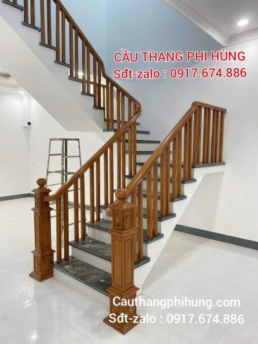 Cầu Thang Gỗ Lim Nam Phi Đẹp . Mẫu Cầu Thang Gỗ Tại Hà Nội