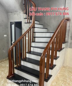 Cầu Thang Gỗ Lim Nam Phi Tại Hà Nội . Mẫu Cầu Thang Con Tiện Gỗ Đẹp