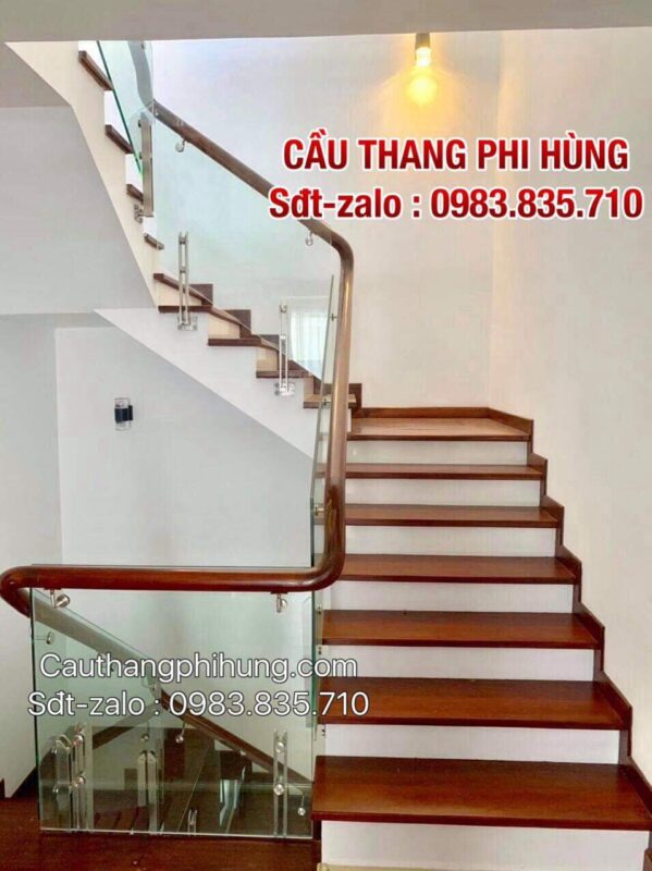 CẦU THANG KÍNH ĐẸP TẠI PHỦ LÝ, HÀ NAM