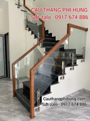 CẦU THANG KÍNH CƯỜNG LỰC TẠI PHÚ THỌ